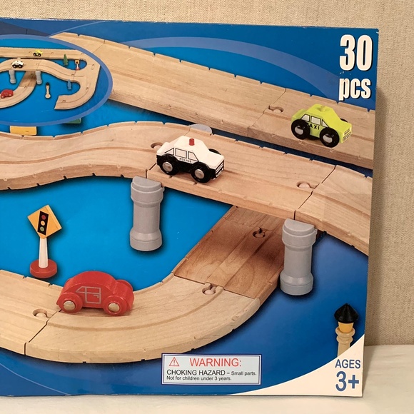 Little Tree Wood Classic Roadway Set- 30 PCS Set. For ages 3+ - Picture 3 of 13